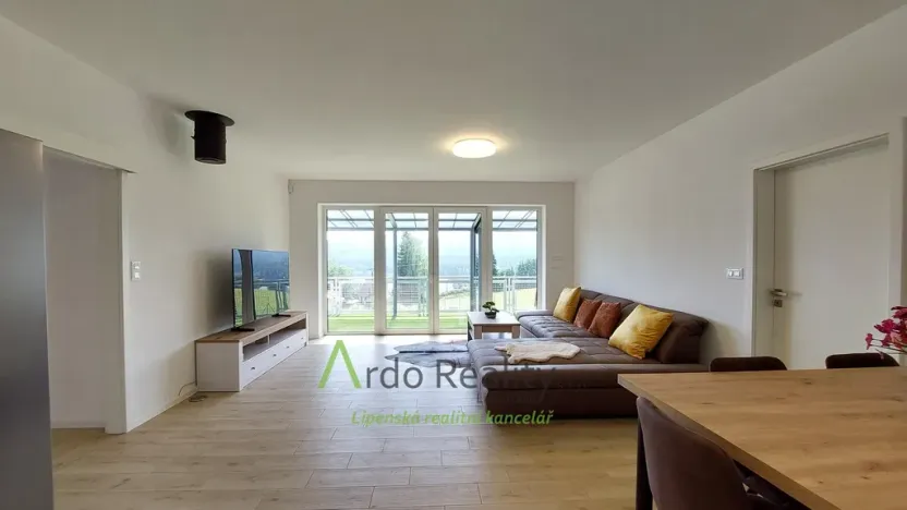 Pronájem rodinného domu, Frymburk, 97 m2