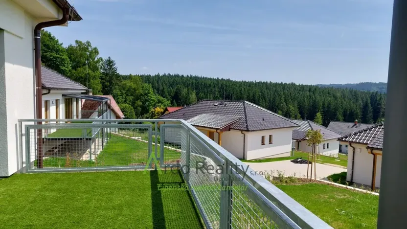 Pronájem rodinného domu, Frymburk, 97 m2