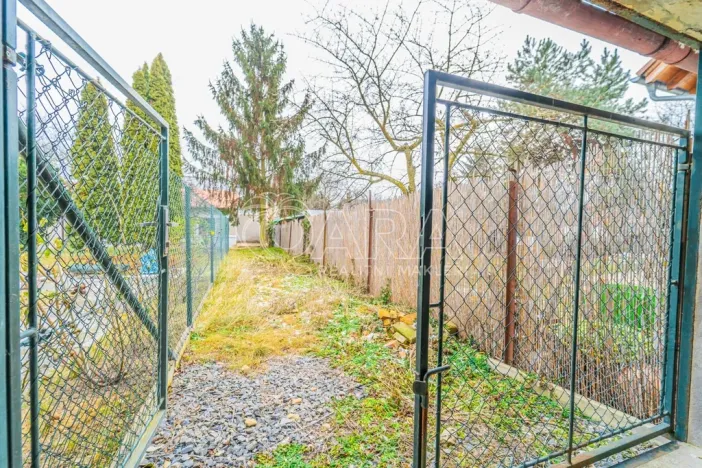 Prodej rodinného domu, Praha - Stodůlky, K Fialce, 68 m2