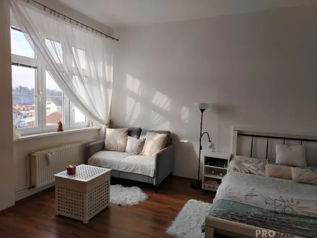 Pronájem bytu 1+1, Znojmo, Jugoslávská, 44 m2