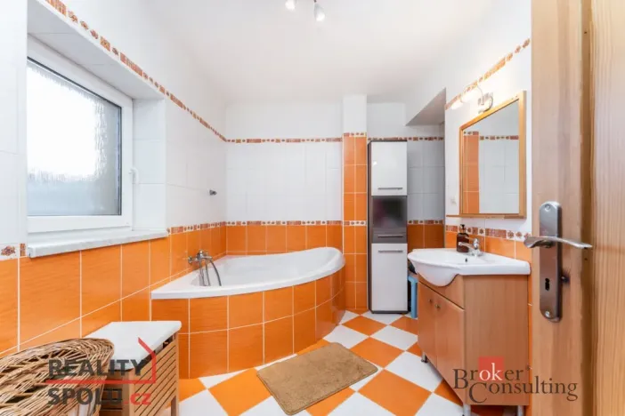 Prodej rodinného domu, Čeperka, Havlíčkova, 180 m2