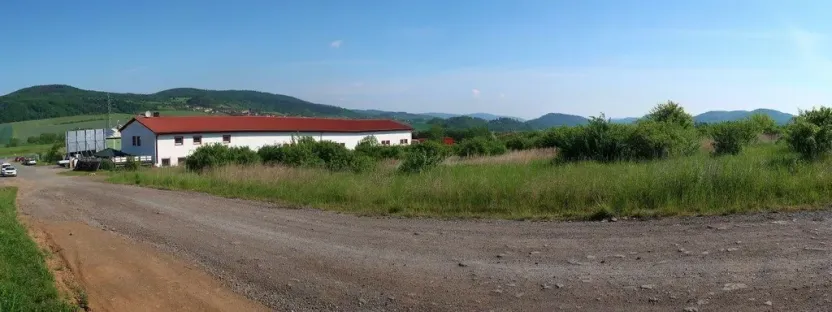 Prodej komerčního pozemku, Bavoryně, 10378 m2