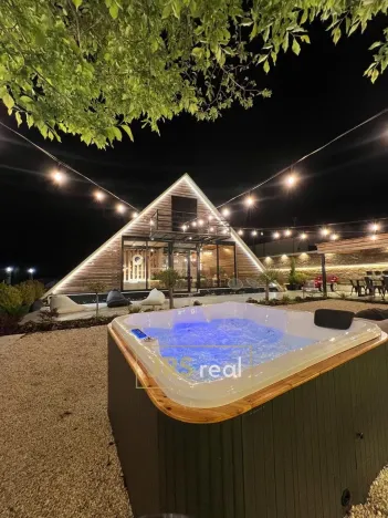 Prodej chaty, Durres, Albánie, 140 m2