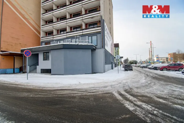 Pronájem obchodního prostoru, Rožnov pod Radhoštěm, Meziříčská, 180 m2