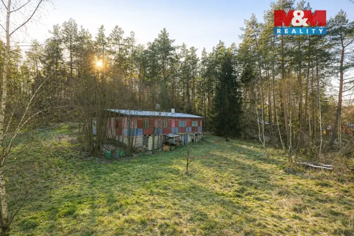 Prodej pozemku pro bydlení, Týn nad Vltavou - Nuzice, 2986 m2