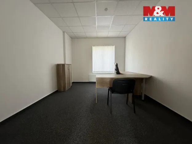 Pronájem obchodního prostoru, Nasavrky, Náměstí, 260 m2