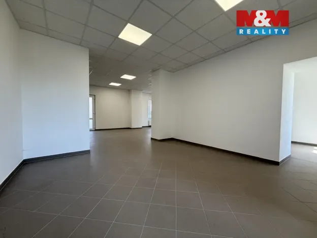 Pronájem obchodního prostoru, Nasavrky, Náměstí, 260 m2