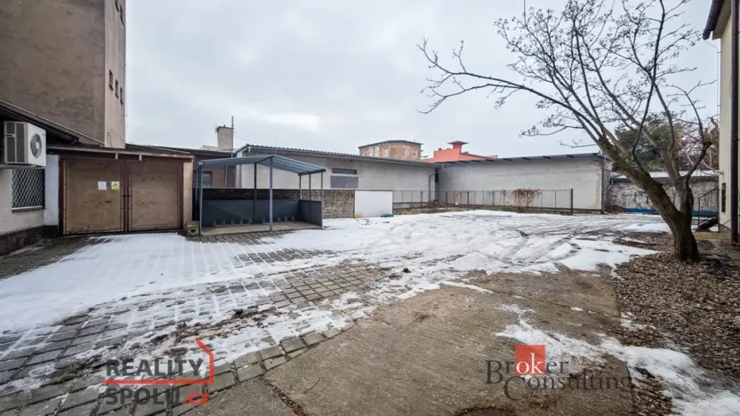 Pronájem kanceláře, Pardubice - Zelené Předměstí, V Ráji, 740 m2