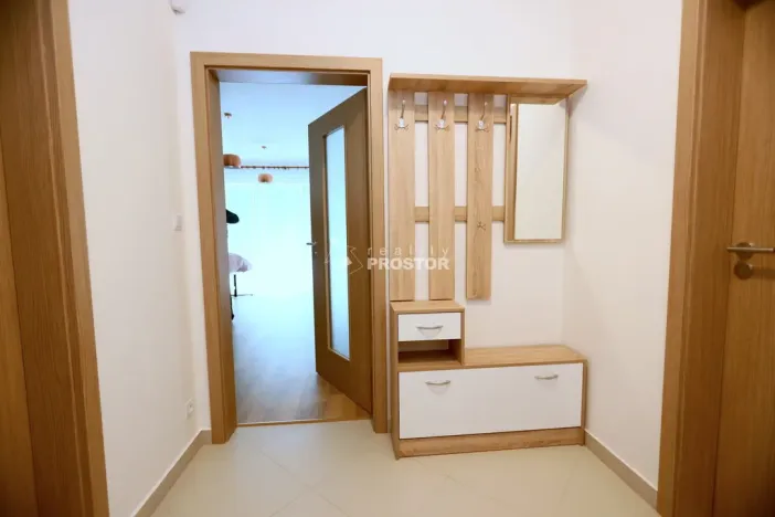 Pronájem bytu 2+kk, Praha - Zličín, Sazovická, 53 m2