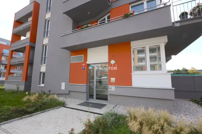 Pronájem bytu 2+kk, Praha - Zličín, Sazovická, 53 m2