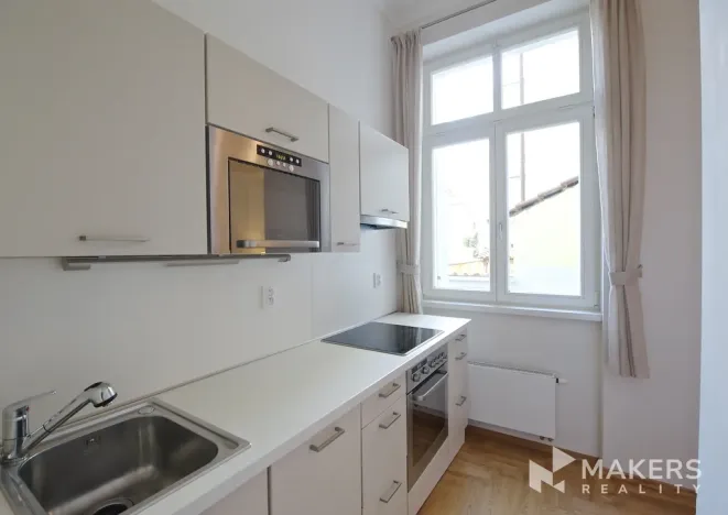 Pronájem bytu 2+kk, Praha - Vyšehrad, Vratislavova, 50 m2