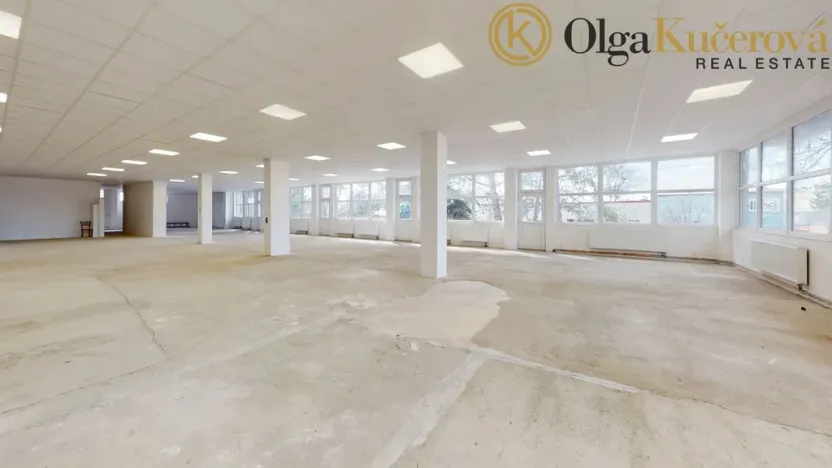 Prodej obchodního prostoru, Svitavy, Lanškrounská, 868 m2