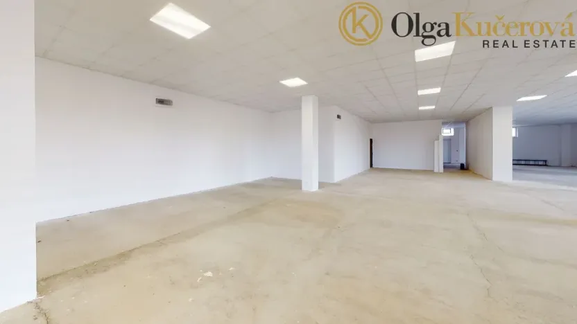 Prodej obchodního prostoru, Svitavy, Lanškrounská, 868 m2