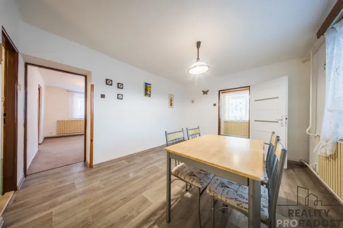 Prodej rodinného domu, Kněždub, 230 m2