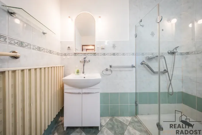 Prodej rodinného domu, Kněždub, 230 m2