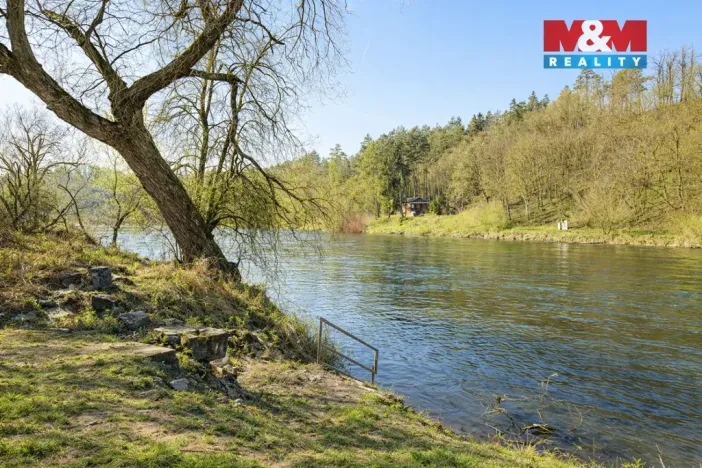 Prodej chalupy, Týn nad Vltavou - Nuzice, 254 m2