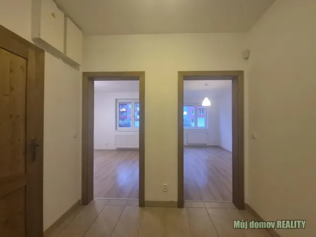 Pronájem bytu 2+kk, Praha - Kyje, Davidovičova, 50 m2