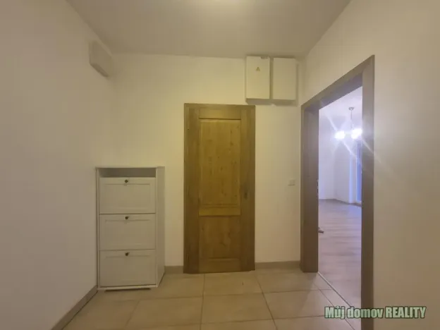 Pronájem bytu 2+kk, Praha - Kyje, Davidovičova, 50 m2