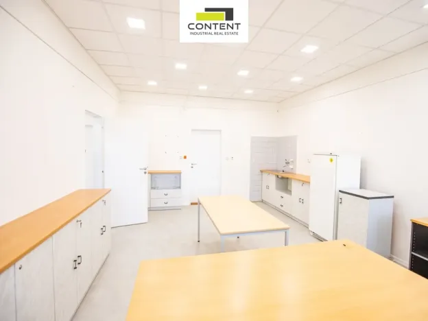 Pronájem skladu, Hořice, Havlíčkova, 3400 m2