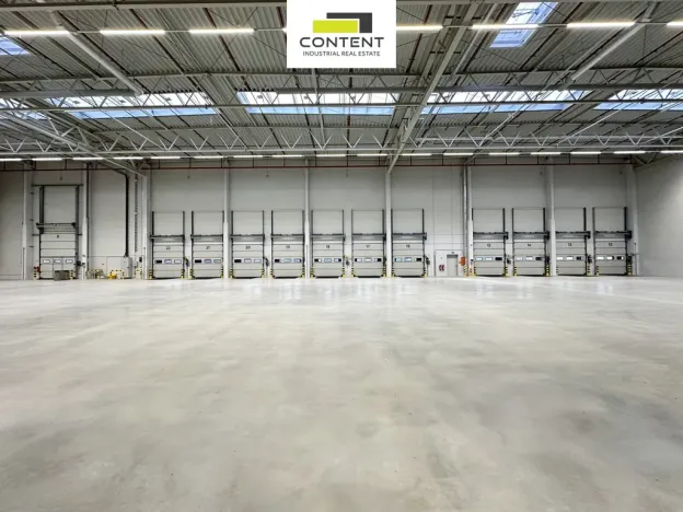 Pronájem skladu, Ostředek, 10200 m2