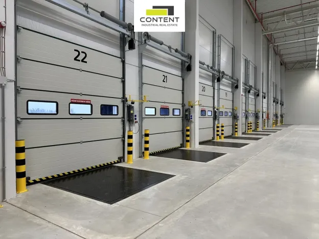 Pronájem skladu, Ostředek, 10200 m2