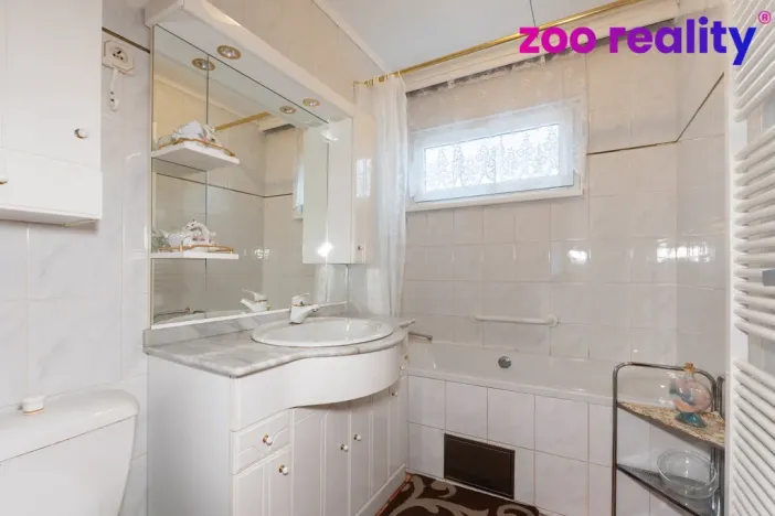 Prodej rodinného domu, Chomutov, Okrajová, 120 m2