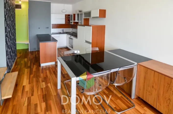 Pronájem bytu 2+kk, Beroun, Nad Paloučkem, 61 m2