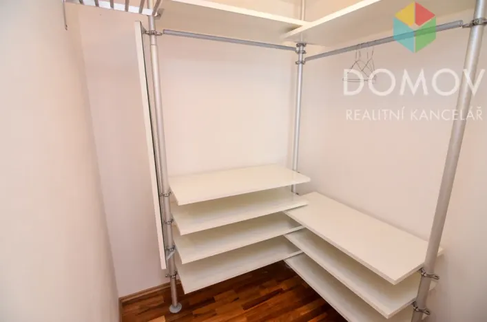 Pronájem bytu 2+kk, Beroun, Nad Paloučkem, 61 m2