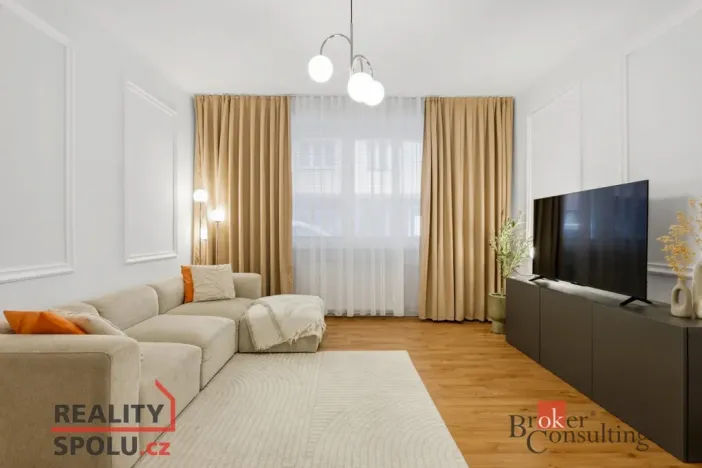 Prodej bytu 3+1, Pardubice - Zelené Předměstí, Sladkovského, 76 m2