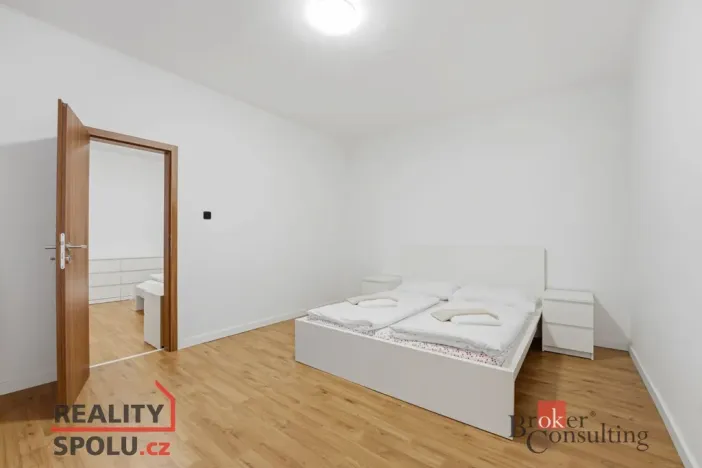 Prodej bytu 3+1, Pardubice - Zelené Předměstí, Sladkovského, 76 m2