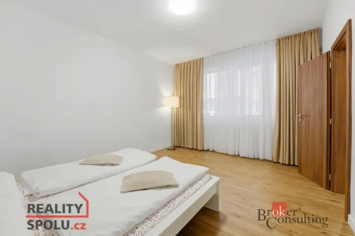 Prodej bytu 3+1, Pardubice - Zelené Předměstí, Sladkovského, 76 m2