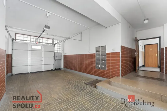 Prodej bytu 3+1, Pardubice - Zelené Předměstí, Sladkovského, 76 m2