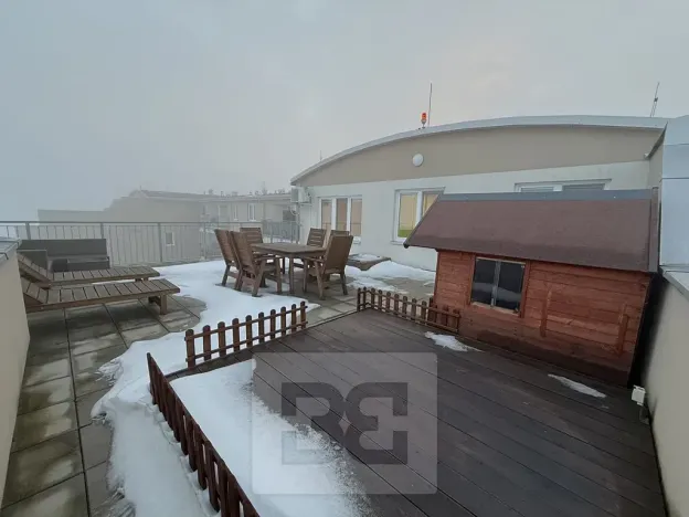 Pronájem bytu 3+kk, Klecany, V Honech, 63 m2