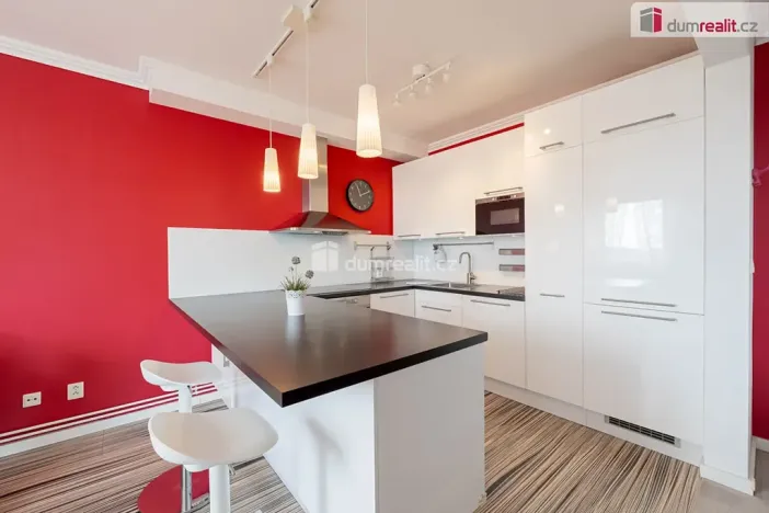 Prodej bytu 4+kk, Praha - Čakovice, Ke stadionu, 90 m2