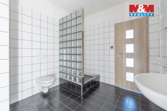 Pronájem bytu 2+kk, Poděbrady - Poděbrady II, Na Valech, 63 m2