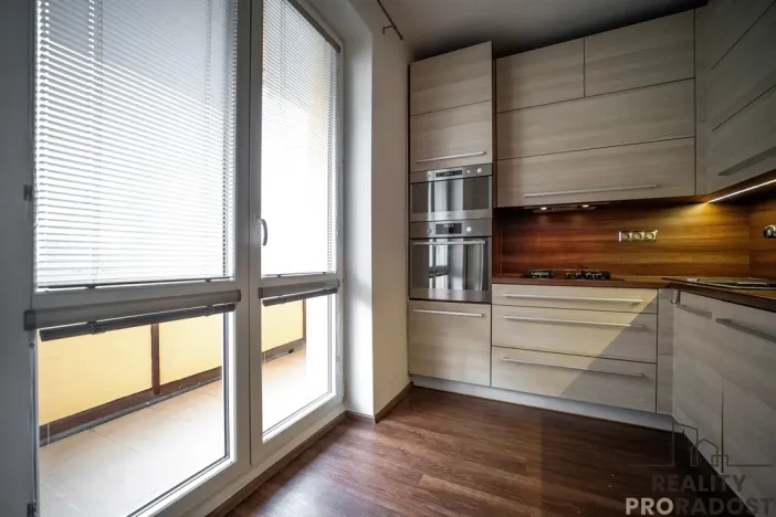 Pronájem bytu 2+1, Ostrava - Poruba, Zdeňka Štěpánka, 52 m2