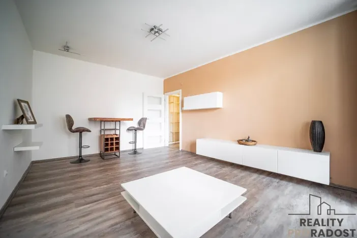 Pronájem bytu 2+1, Ostrava - Poruba, Zdeňka Štěpánka, 52 m2