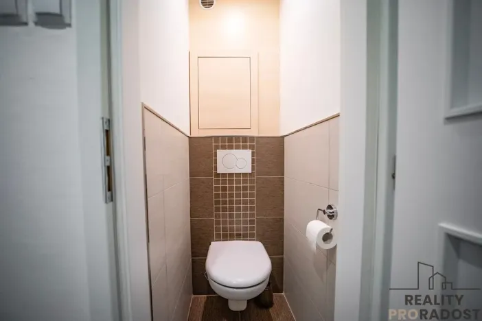 Pronájem bytu 2+1, Ostrava - Poruba, Zdeňka Štěpánka, 52 m2