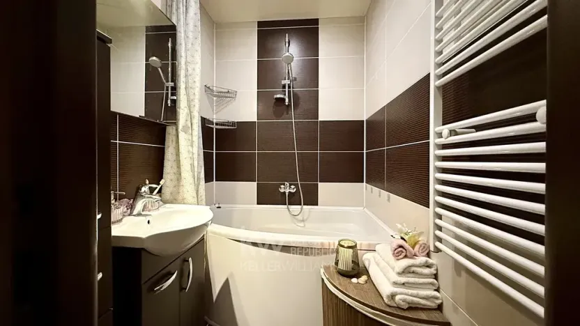 Prodej bytu 3+kk, Praha - Bohnice, Hlivická, 72 m2