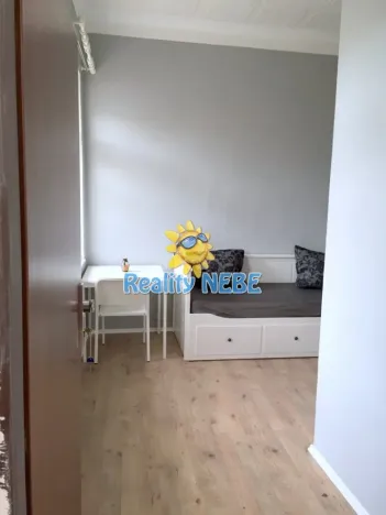 Pronájem bytu 1+kk, Praha - Žižkov, Roháčova, 15 m2