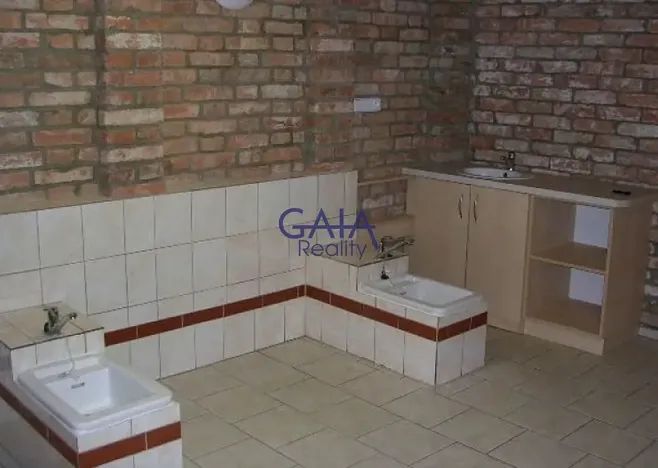 Pronájem obchodního prostoru, Hodonín, Příční, 240 m2