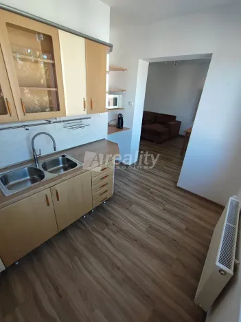 Pronájem bytu 3+1, Náměšť nad Oslavou, B. Němcové, 60 m2