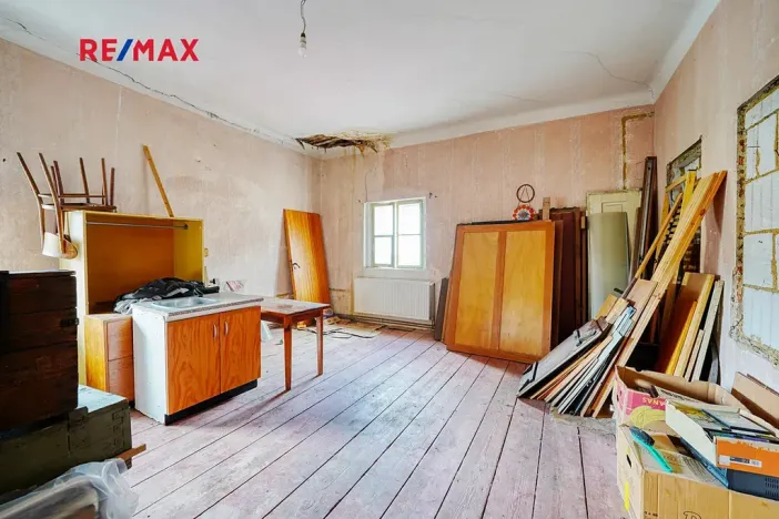 Prodej vícegeneračního domu, Úterý, 677 m2