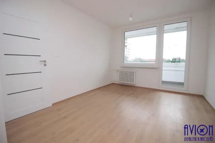 Prodej bytu 2+kk, Praha - Prosek, Prosecká, 40 m2