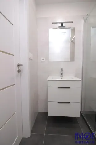 Prodej bytu 2+kk, Praha - Prosek, Prosecká, 40 m2