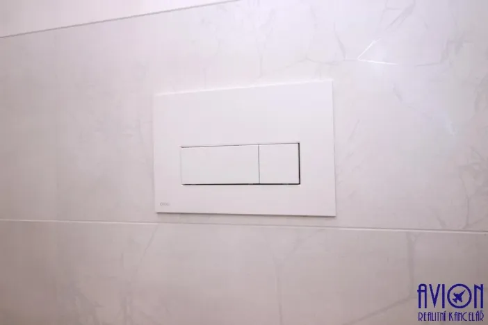 Prodej bytu 2+kk, Praha - Prosek, Prosecká, 40 m2