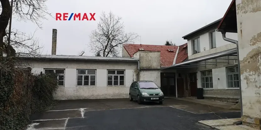 Pronájem výrobních prostor, Hostivice, Školská, 400 m2