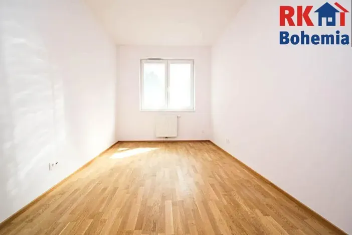 Pronájem bytu 2+kk, Praha - Michle, Hadovitá, 51 m2