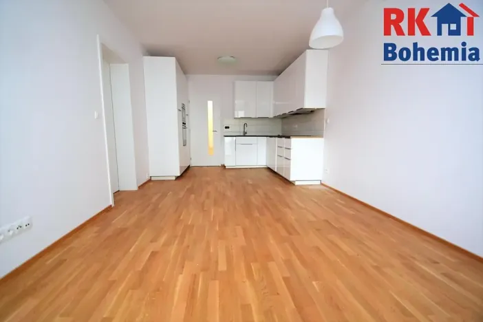 Pronájem bytu 2+kk, Praha - Michle, Hadovitá, 51 m2