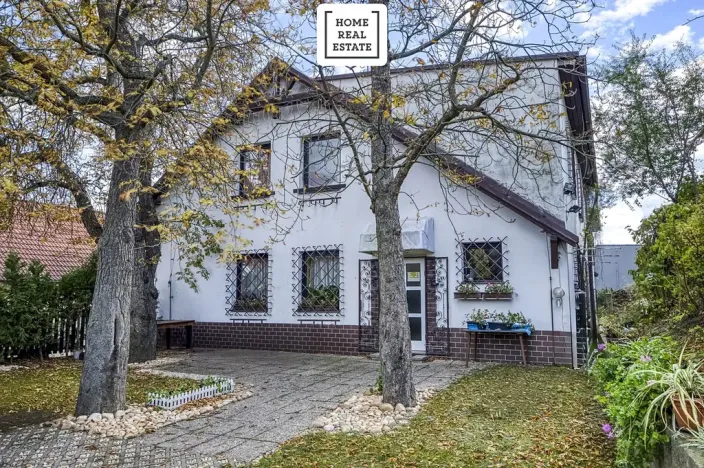 Prodej činžovního domu, Praha - Lysolaje, Kovárenská, 420 m2